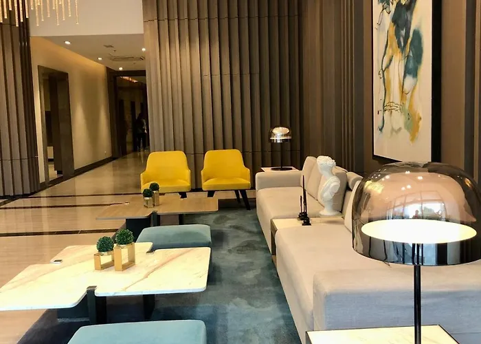 Uptown Parksuites Upscale Spacious Cor Unit Balcony And Views * 马尼拉