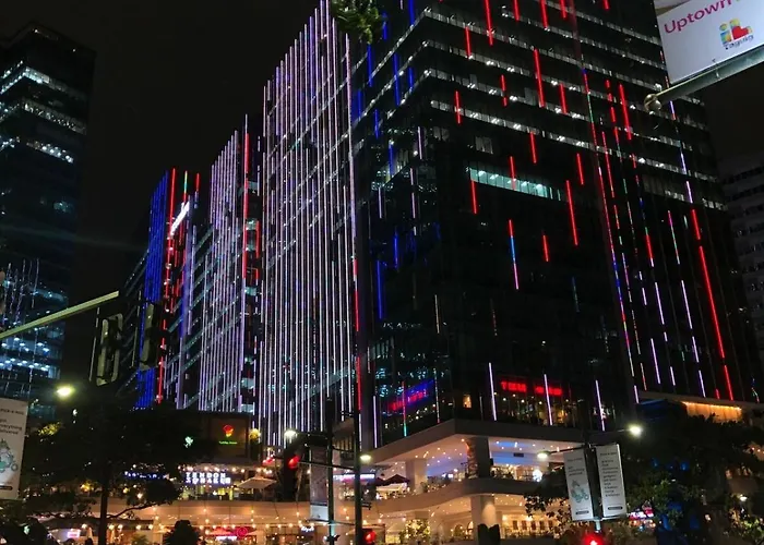 Uptown Parksuites Upscale Spacious Cor Unit Balcony And Views 马尼拉
