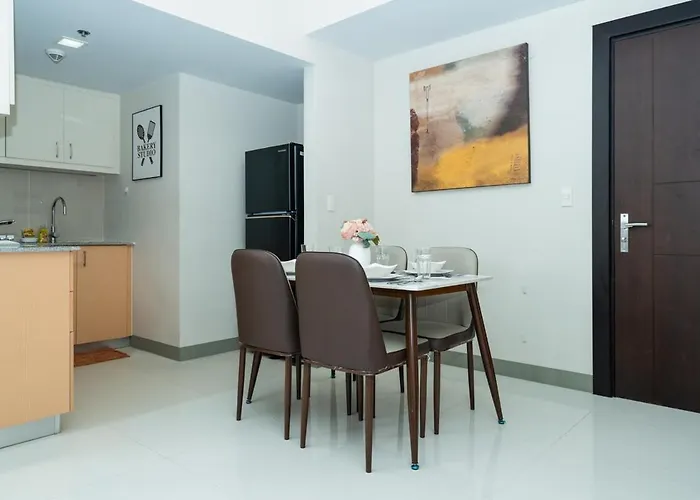 公寓 Uptown Parksuites Upscale Spacious Cor Unit Balcony And Views